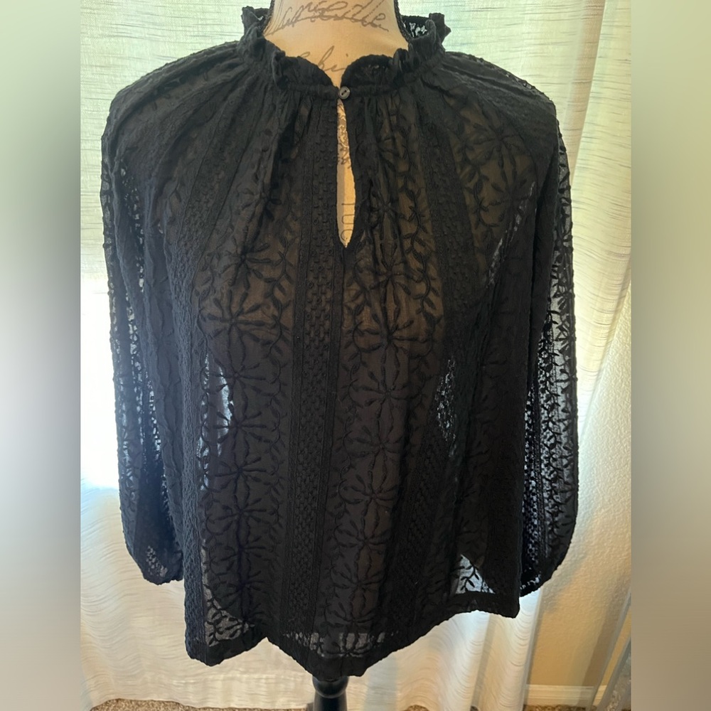 NWT Old Navy Sheer Textured Blouse Size Small